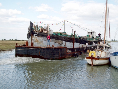 Famous Thames sailing barge Cambria comes to Faversham for restoration