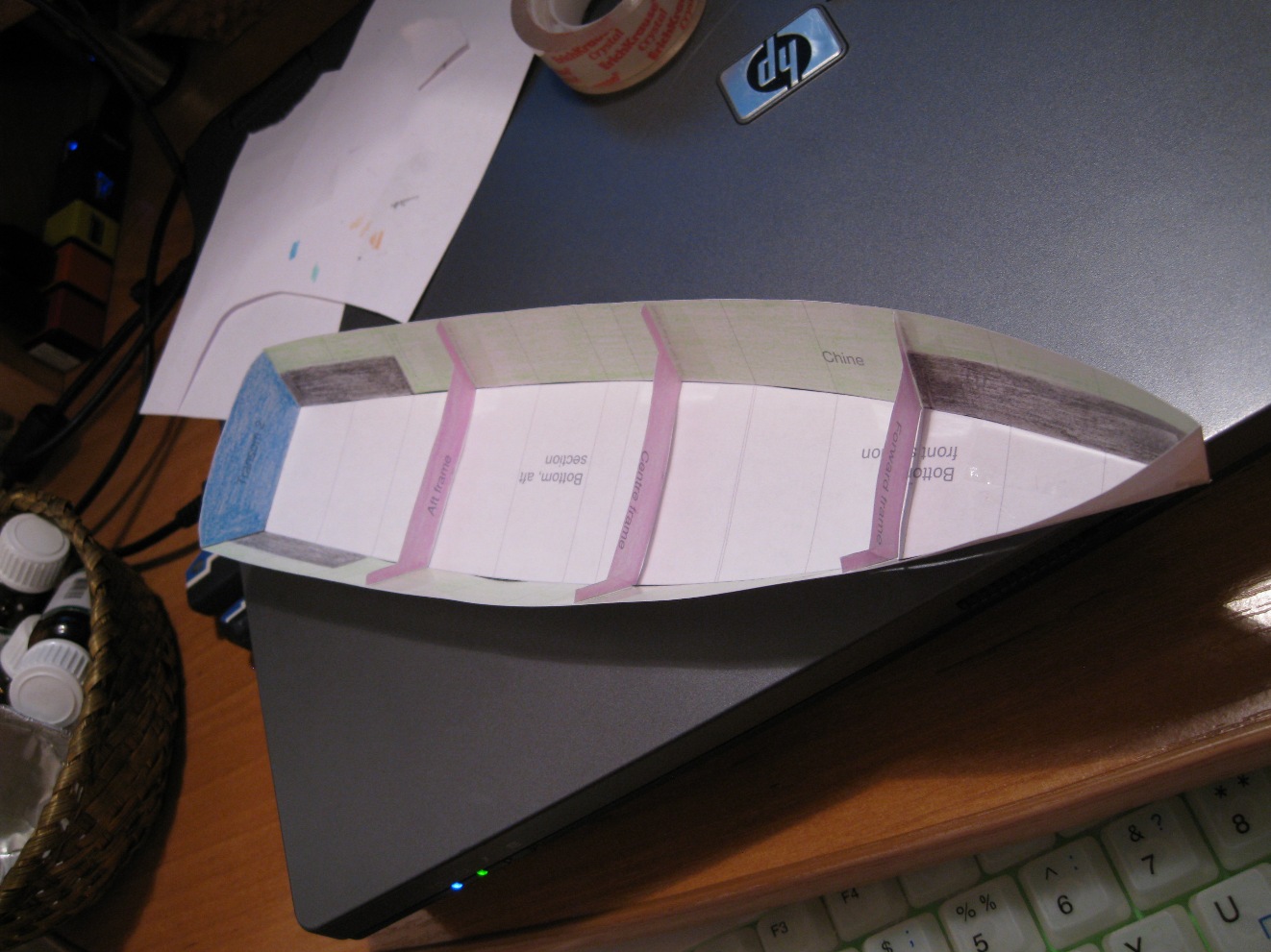 ... get the plans for this easy to build lightweight rowing boat here