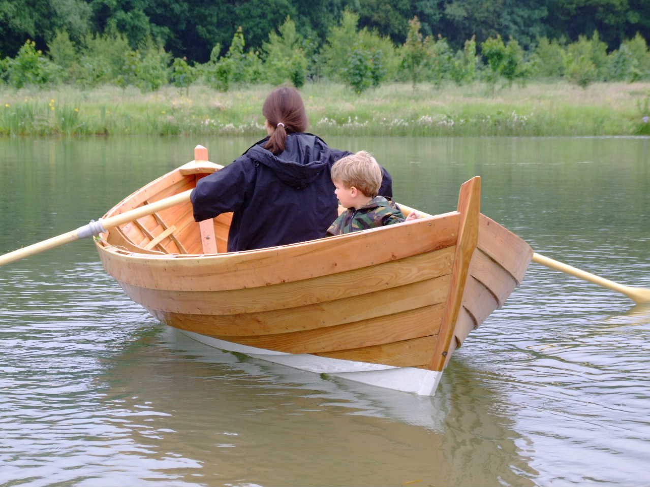 double-ended 15ft rowing boat built by Adrian Morgan