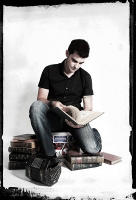 Gavin Davenport concertina and sea songs