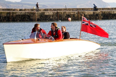 'Graciela' in the water - Photo by Derek Thompson LRPS